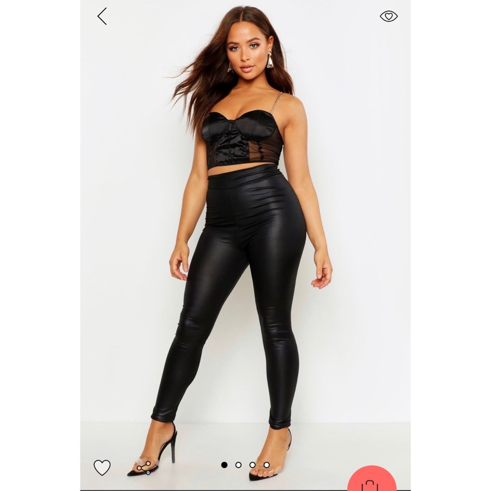 High waisted Wet look leggings